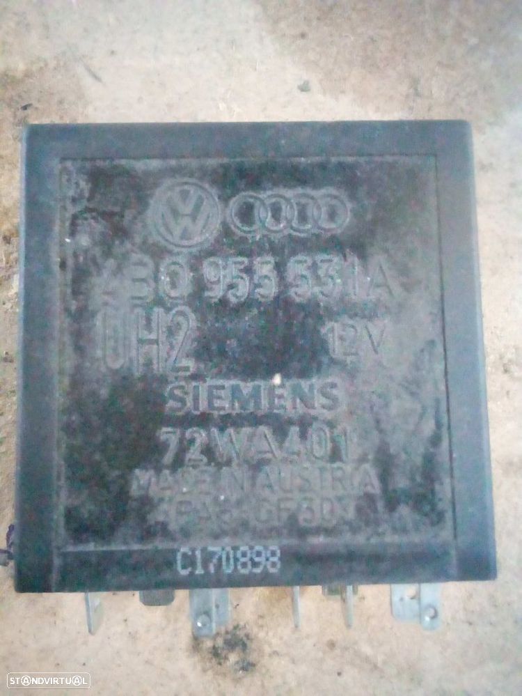 Relé De Para Brisas Volkswagen Golf Iv (1J1) - 1