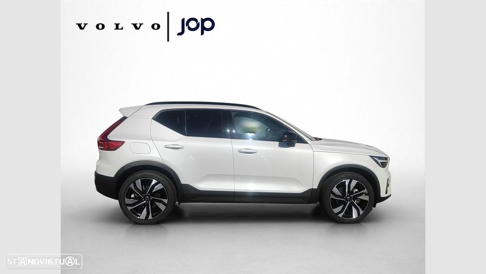 Volvo XC 40 2.0 B3 Plus Dark - 8