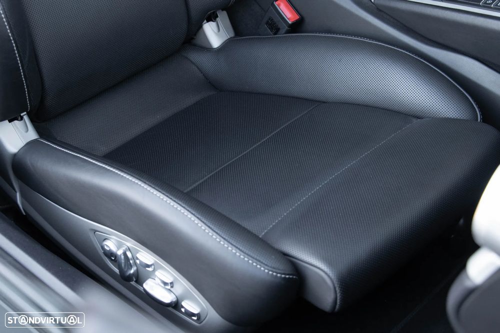 Porsche 911 (991) Carrera S PDK 50 Anos - 28
