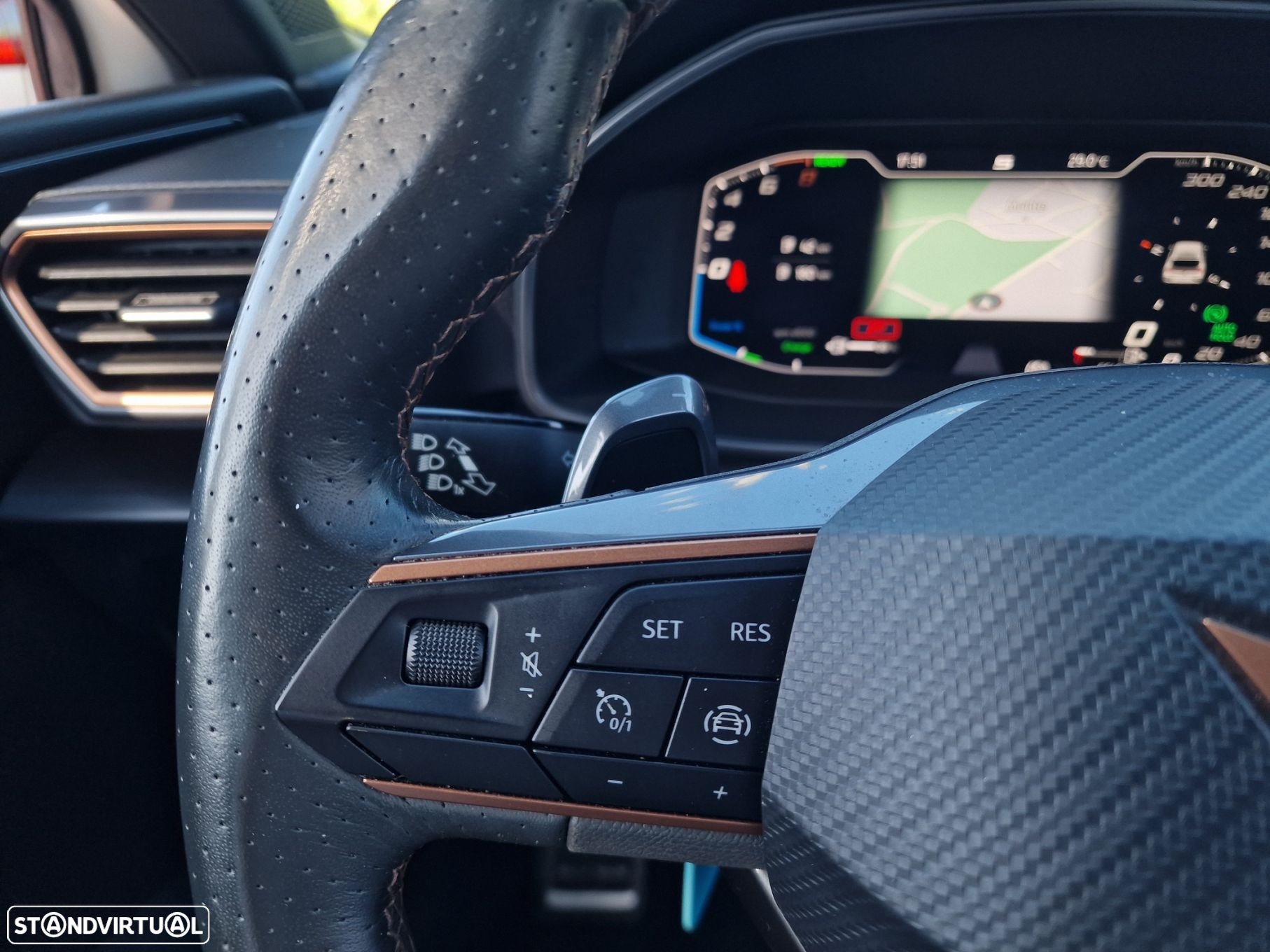 Cupra Leon 1.4 e-Hybrid DSG - 23