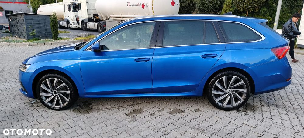 Skoda Octavia 2.0 TDI Style DSG - 4