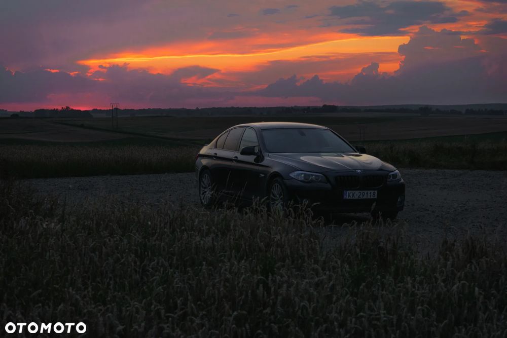 BMW Seria 5 - 23