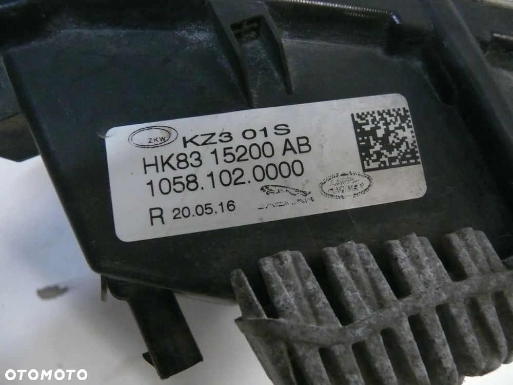 HALOGEN PRAWY LED JAGUAR F-PACE X761 2015 2020 DRL - 4