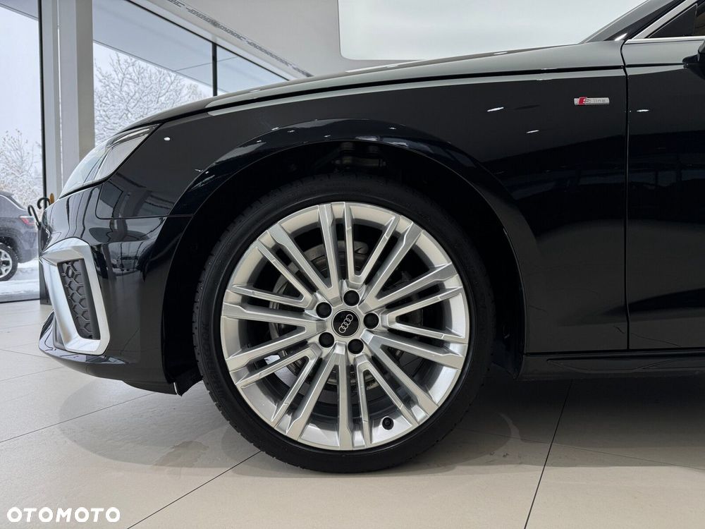 Audi A4 Limousine - 19