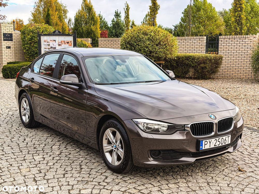 BMW Seria 3 - 18