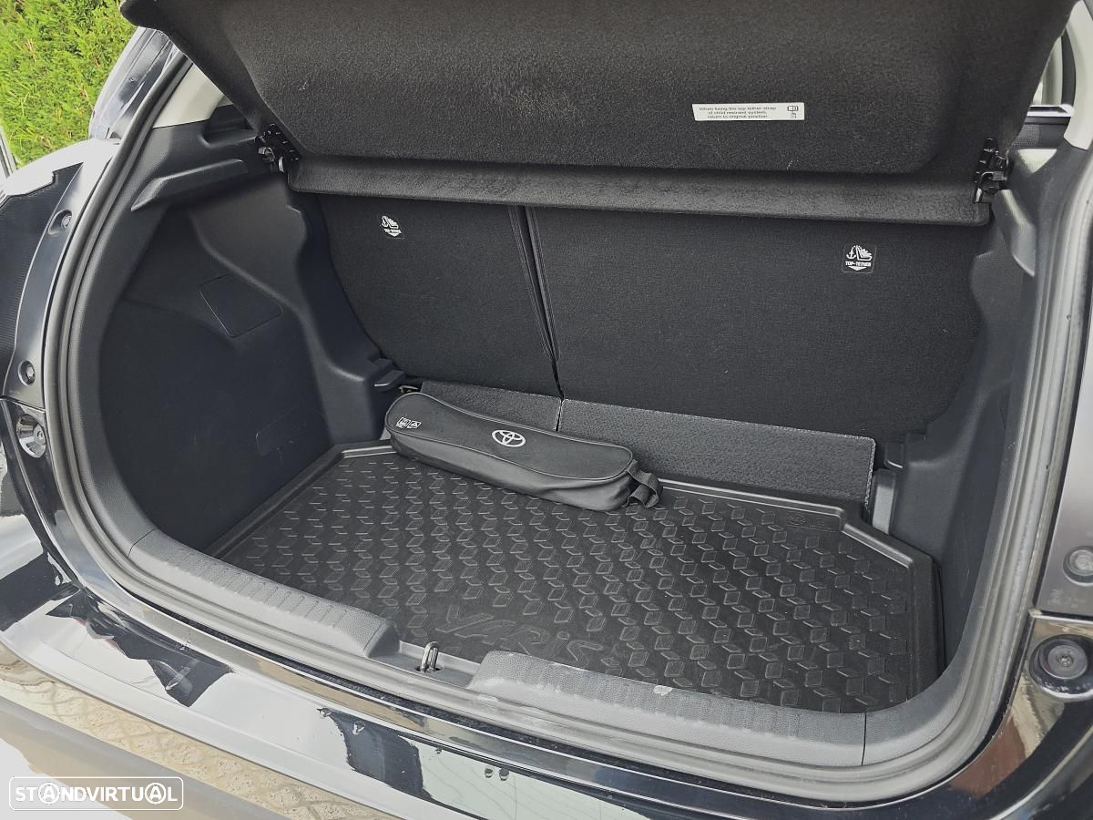 Toyota Yaris 1.0 VVT-i Comfort Plus - 37