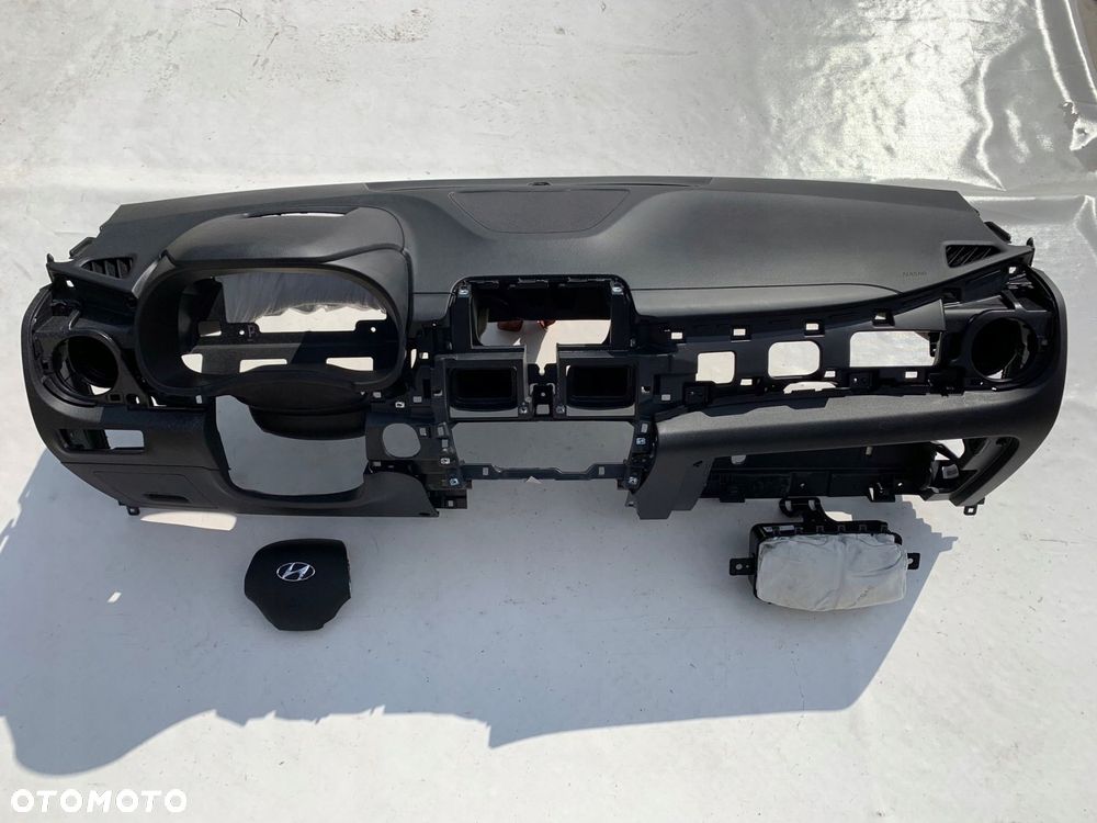 hyundai kona deska kokpit konsola poduszki pasy - 3