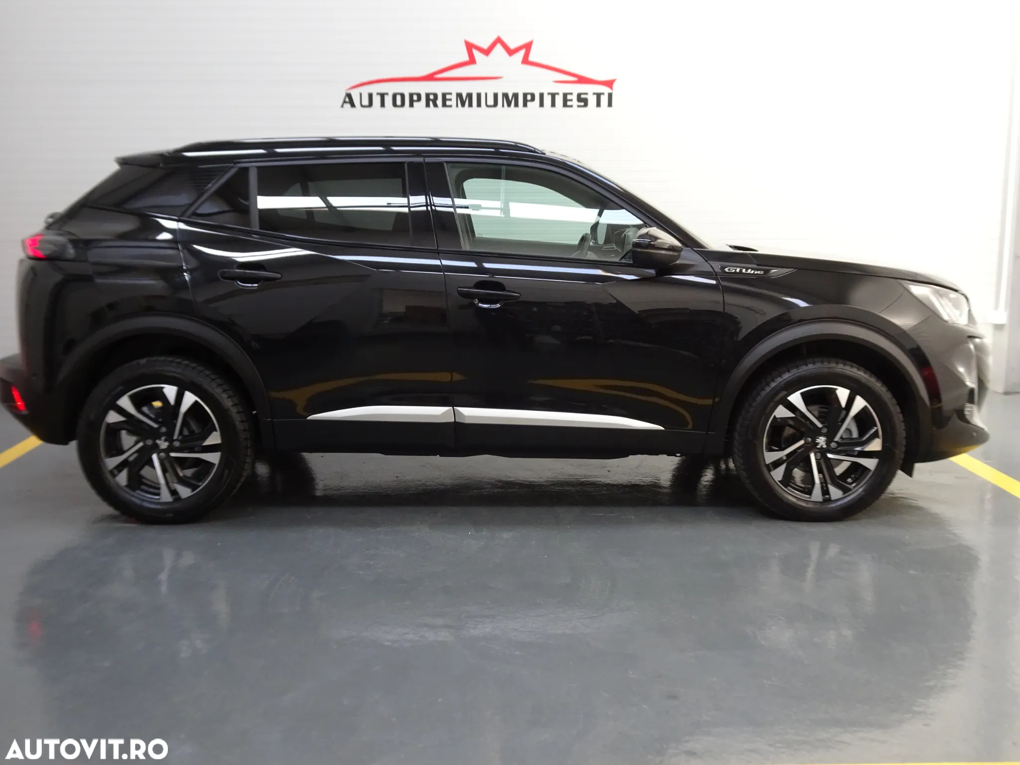 Peugeot 2008 1.2 PureTech Turbo S&S GT-Line - 18