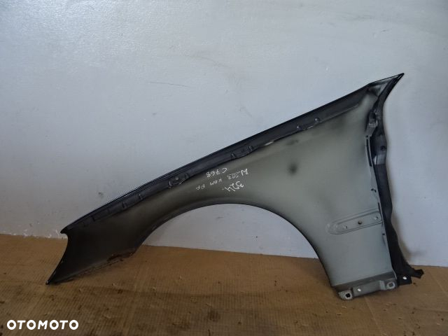 BŁOTNIK PRAWY PRZÓD PRZEDNI MERCEDES W203 LIFT KOMBI LAK:C768 NR324 - 9