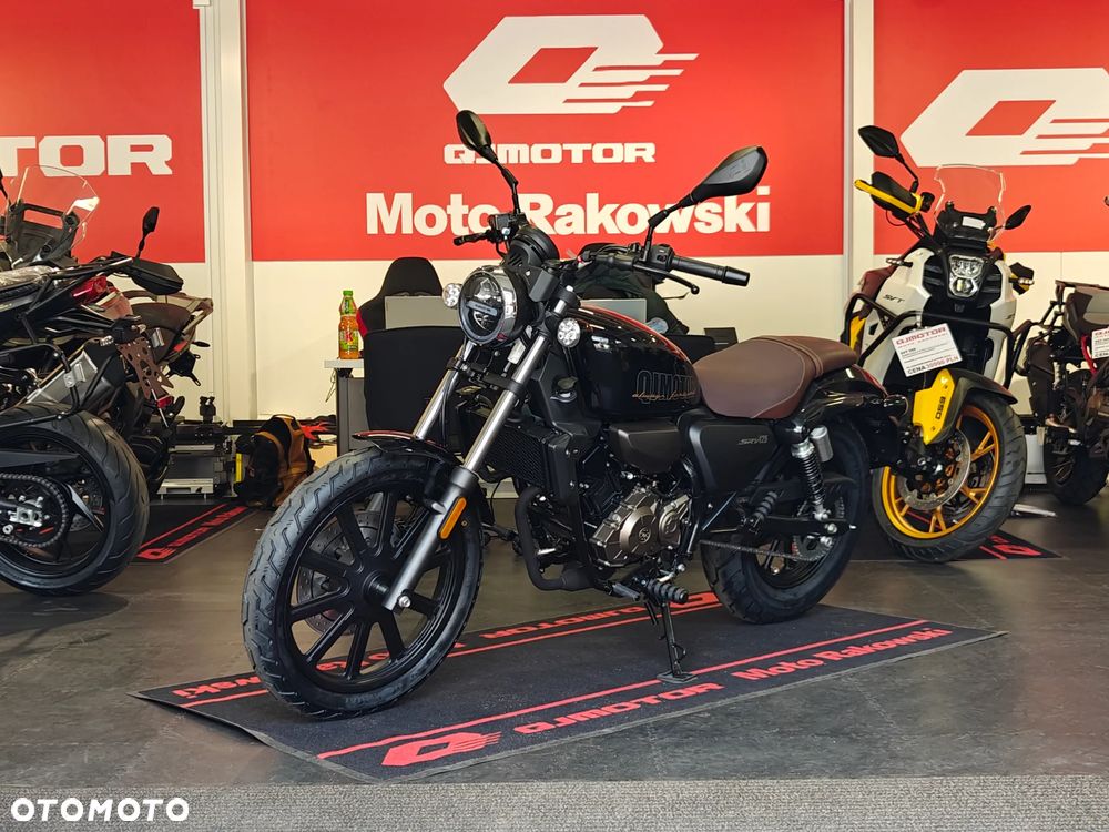 QJMOTOR SRV 125 - 4