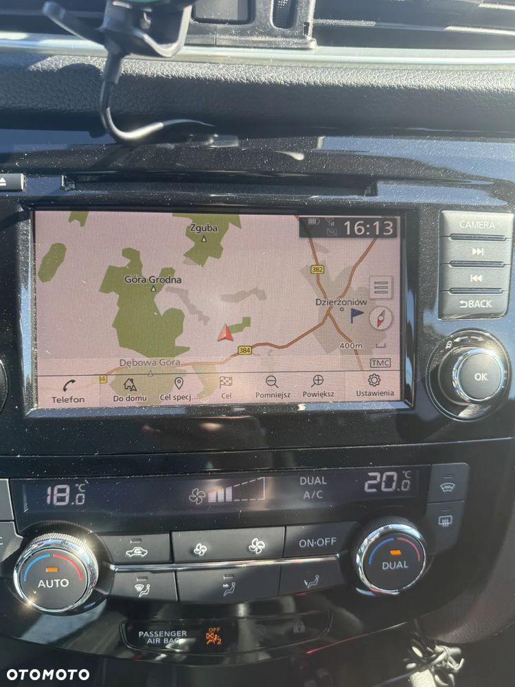 Nissan Qashqai 1.3 DIG-T N-Connecta - 16