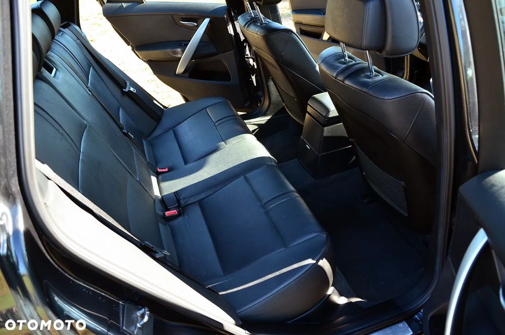 BMW X3 xDrive18d - 16