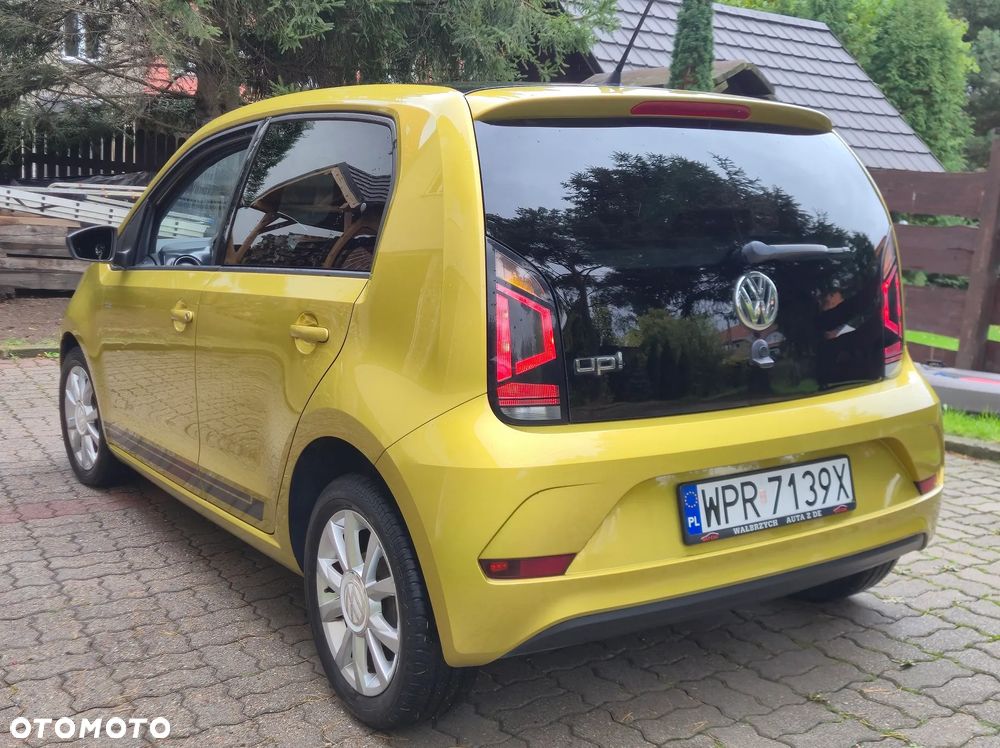 Volkswagen up! club - 7