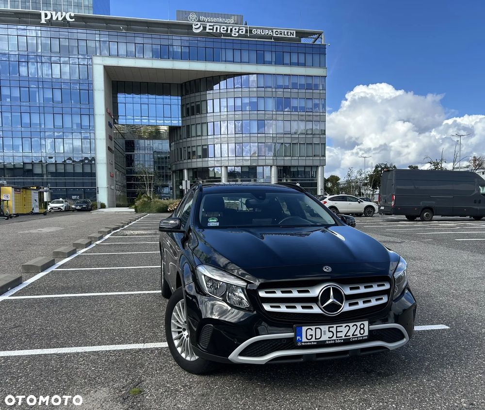 Mercedes-Benz GLA 200 7G-DCT Style - 2