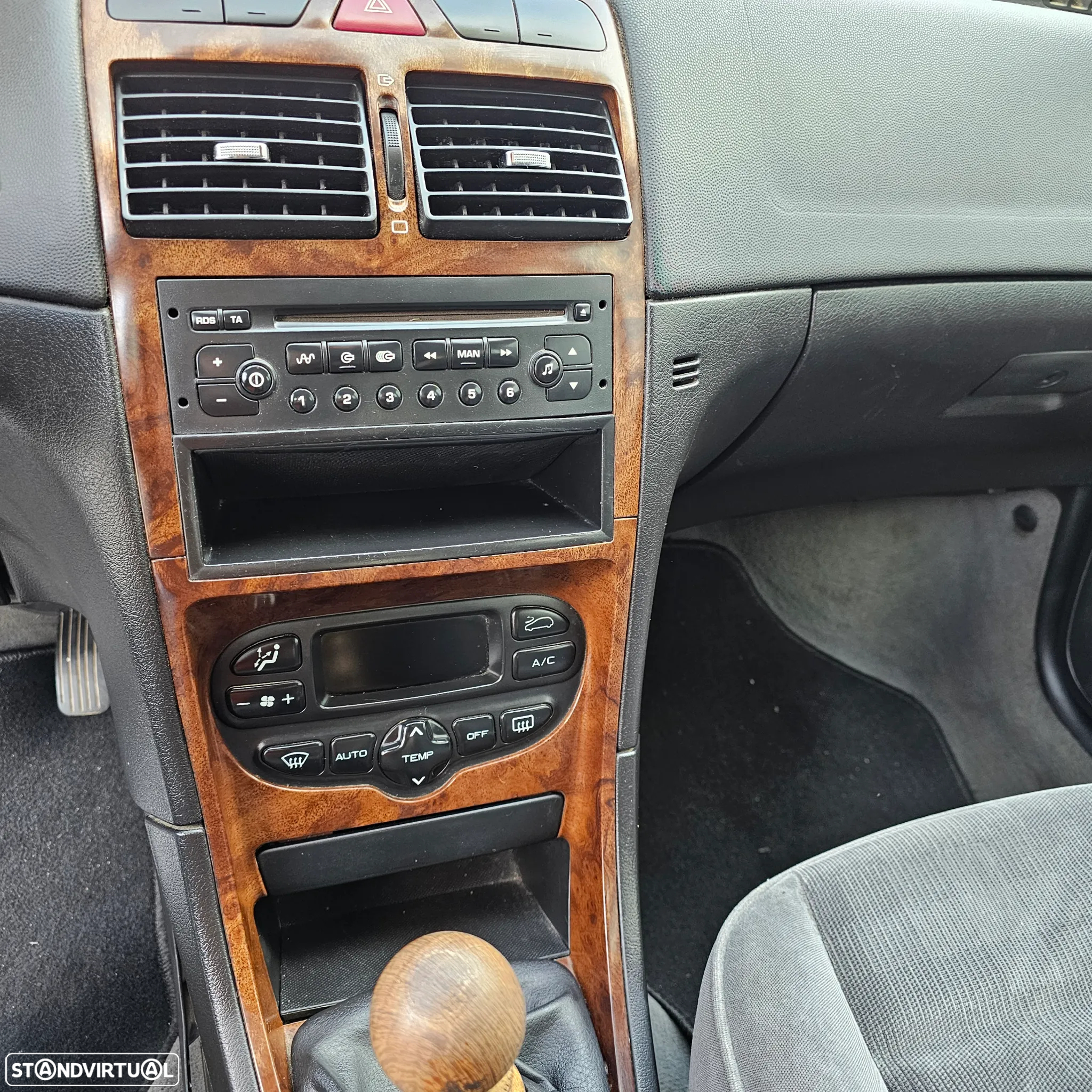 Peugeot 307 Break 2.0 HDi XT Premium - 13