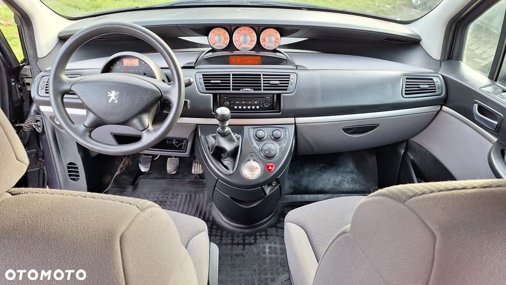 Peugeot 807 2.0 HDi Trendy - 11