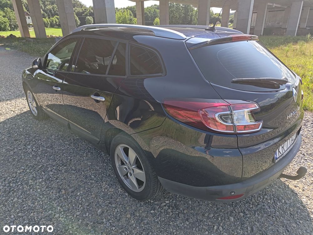 Renault Megane TCe 130 Bose Edition - 6
