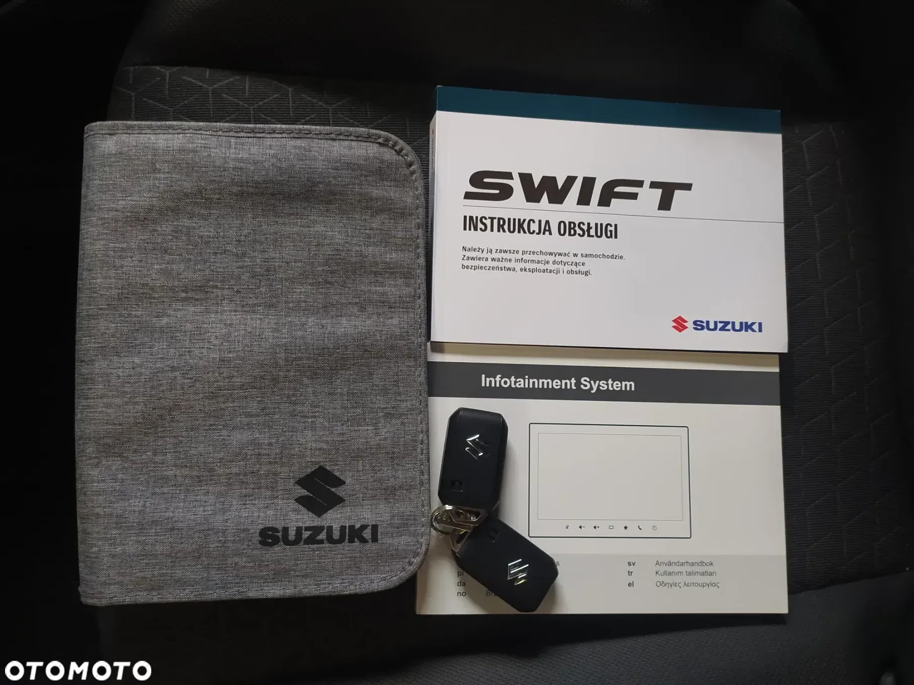 Suzuki Swift 1.2 Dualjet SHVS Premium Plus CVT - 33
