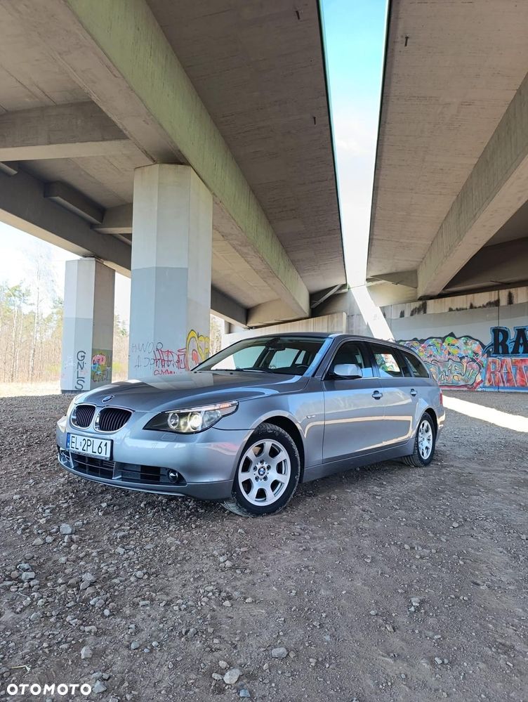BMW Seria 5 525d - 1