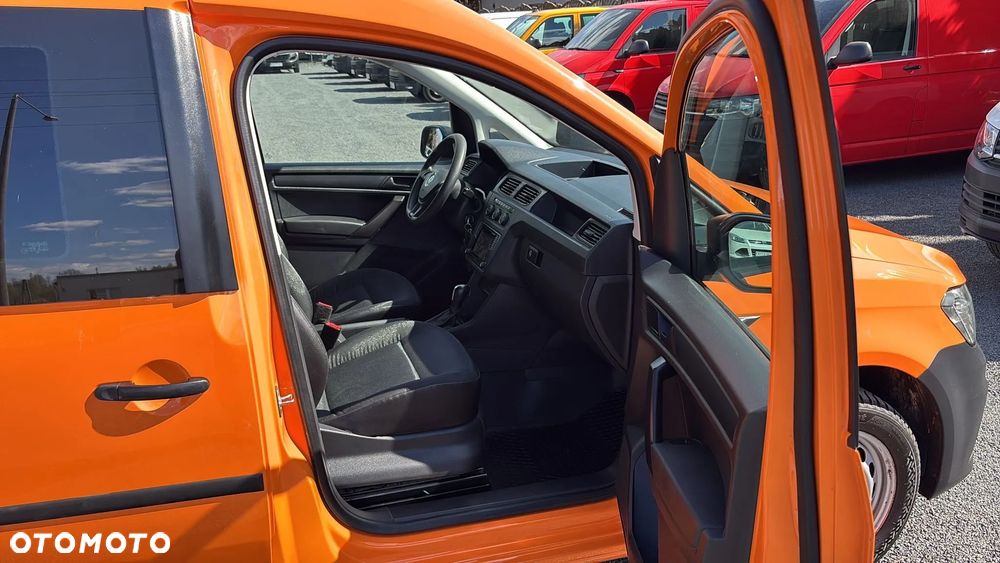 Volkswagen Caddy - 26