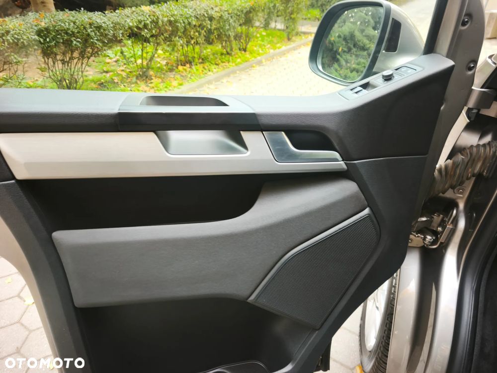 Volkswagen Multivan 2.0 BiTDI L1 Comfortline 4Motion DSG - 16