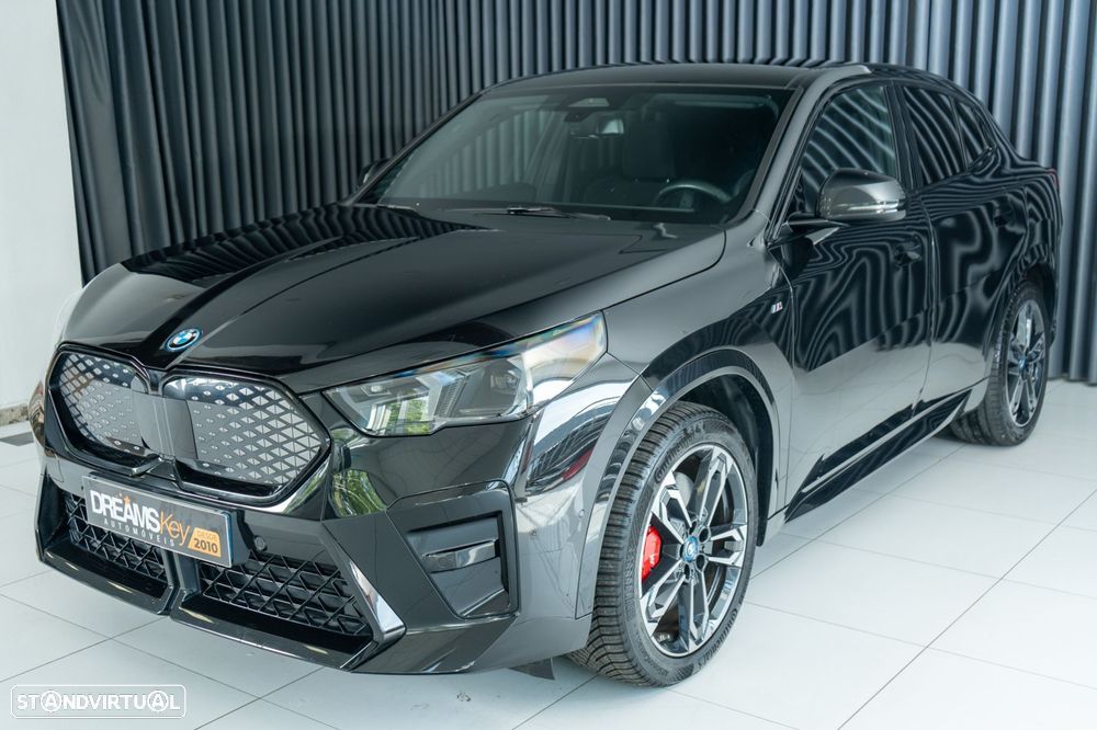 BMW iX2 eDrive20 Pack Desportivo M Pro - 5