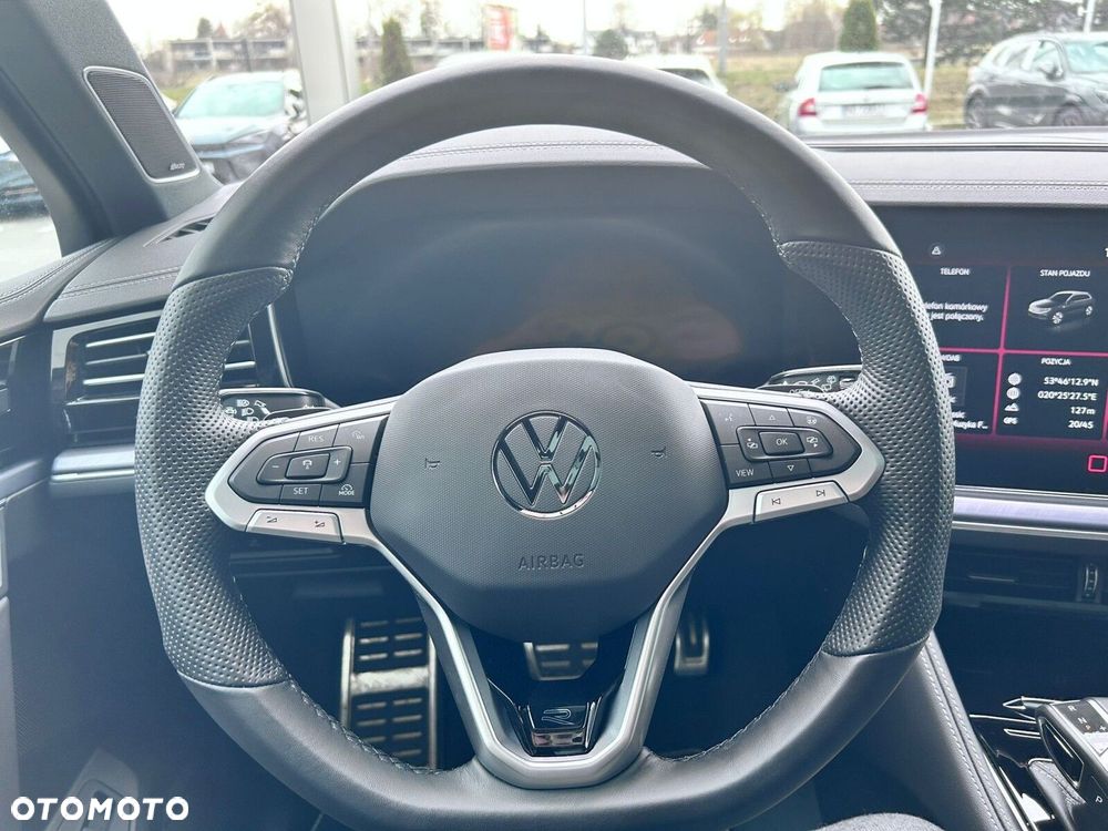 Volkswagen Touareg - 23