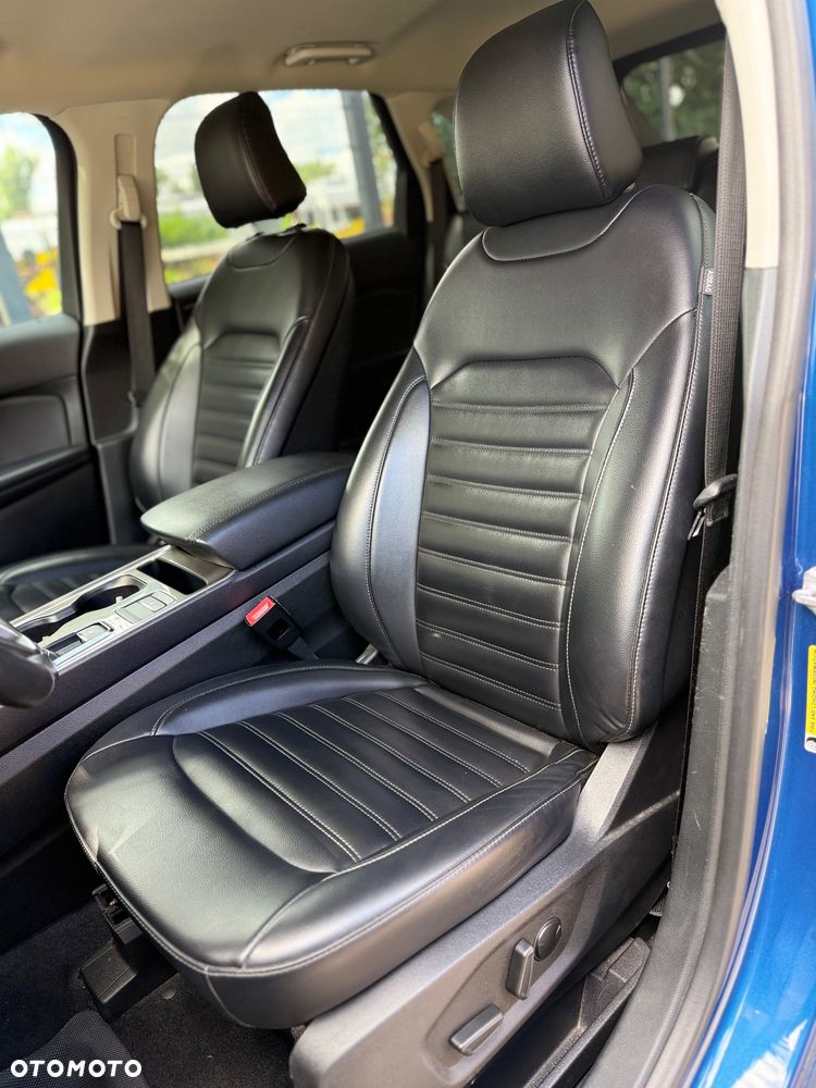 Ford Edge - 21