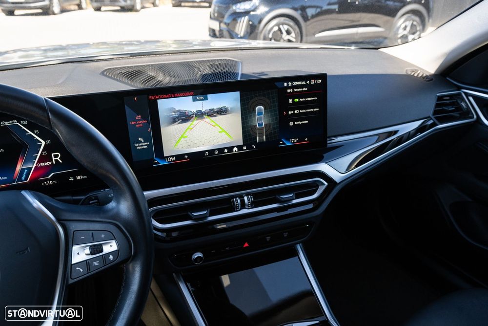 BMW i4 eDrive35 - 22