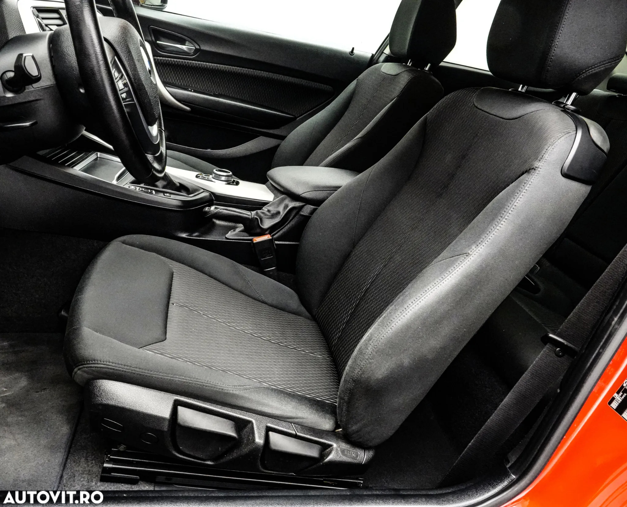 BMW Seria 2 218d Advantage - 14
