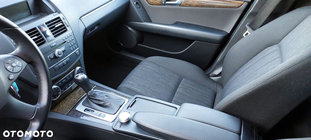 Mercedes-Benz Klasa C - 33