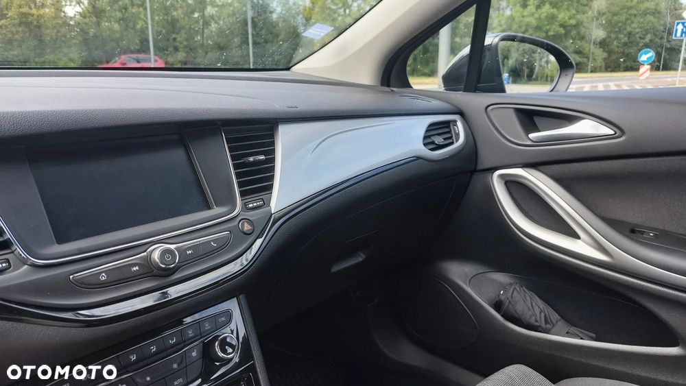 Opel Astra 1.2 T 2020 S&S - 18