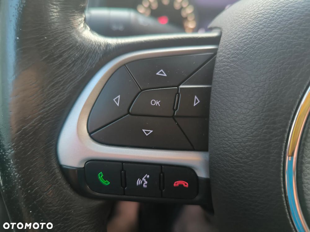Jeep Renegade - 21