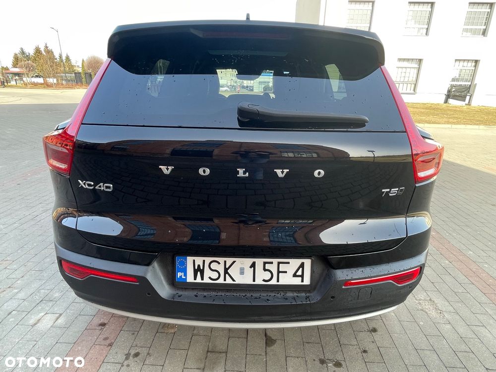 Volvo XC 40 T5 AWD Momentum - 13