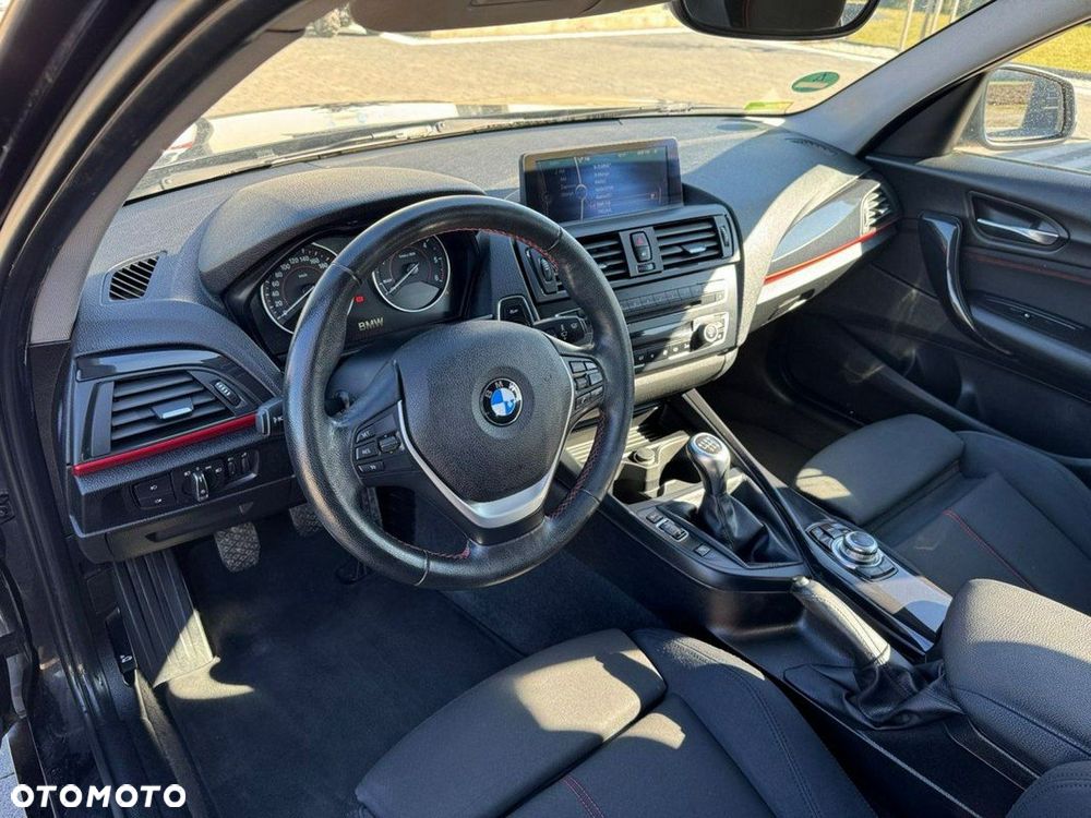 BMW Seria 1 118d Sport Line - 17