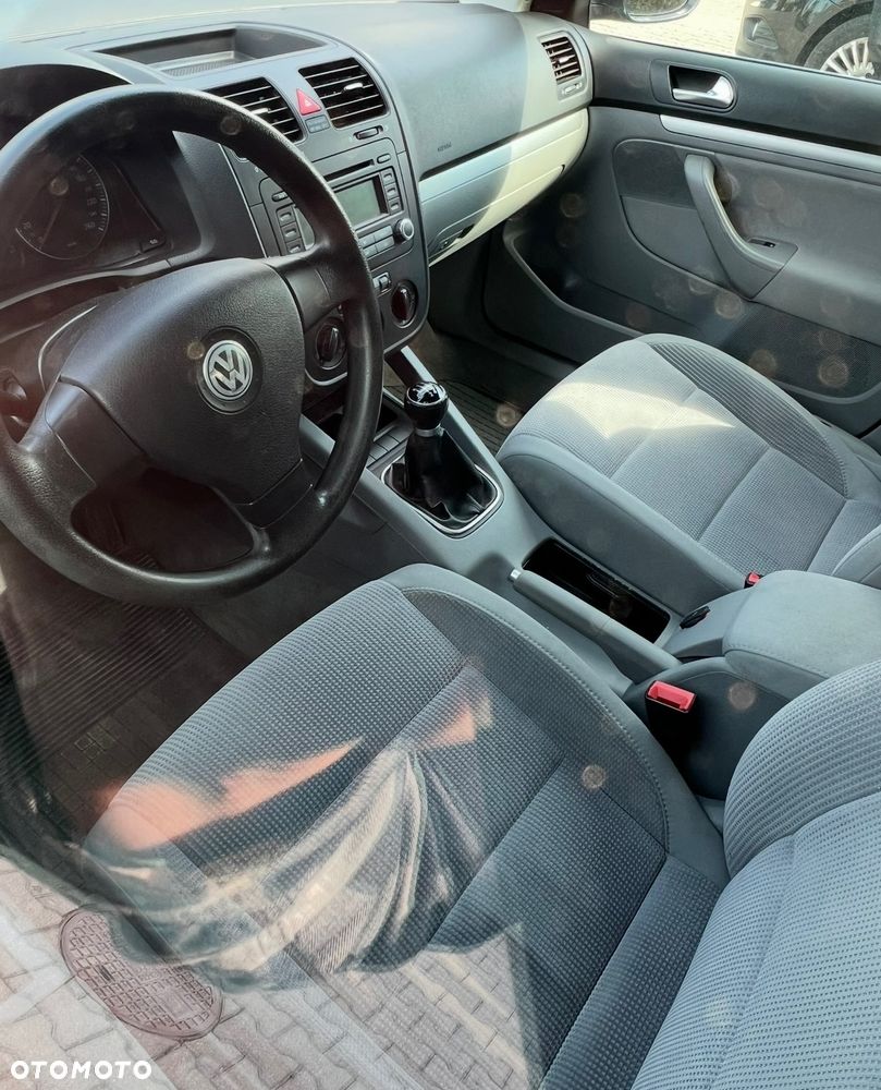 Volkswagen Jetta 1.6 Comfortline - 6