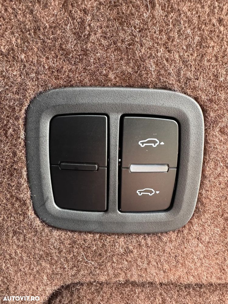 Porsche Cayenne E-Hybrid Tiptronic S - 26