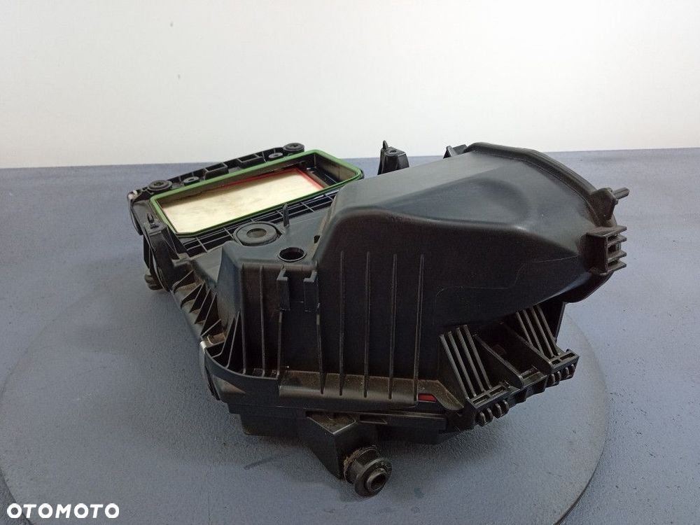 CLS W257 3.0 CDI OBUDOWA FILTRA POWIETRZA - 2