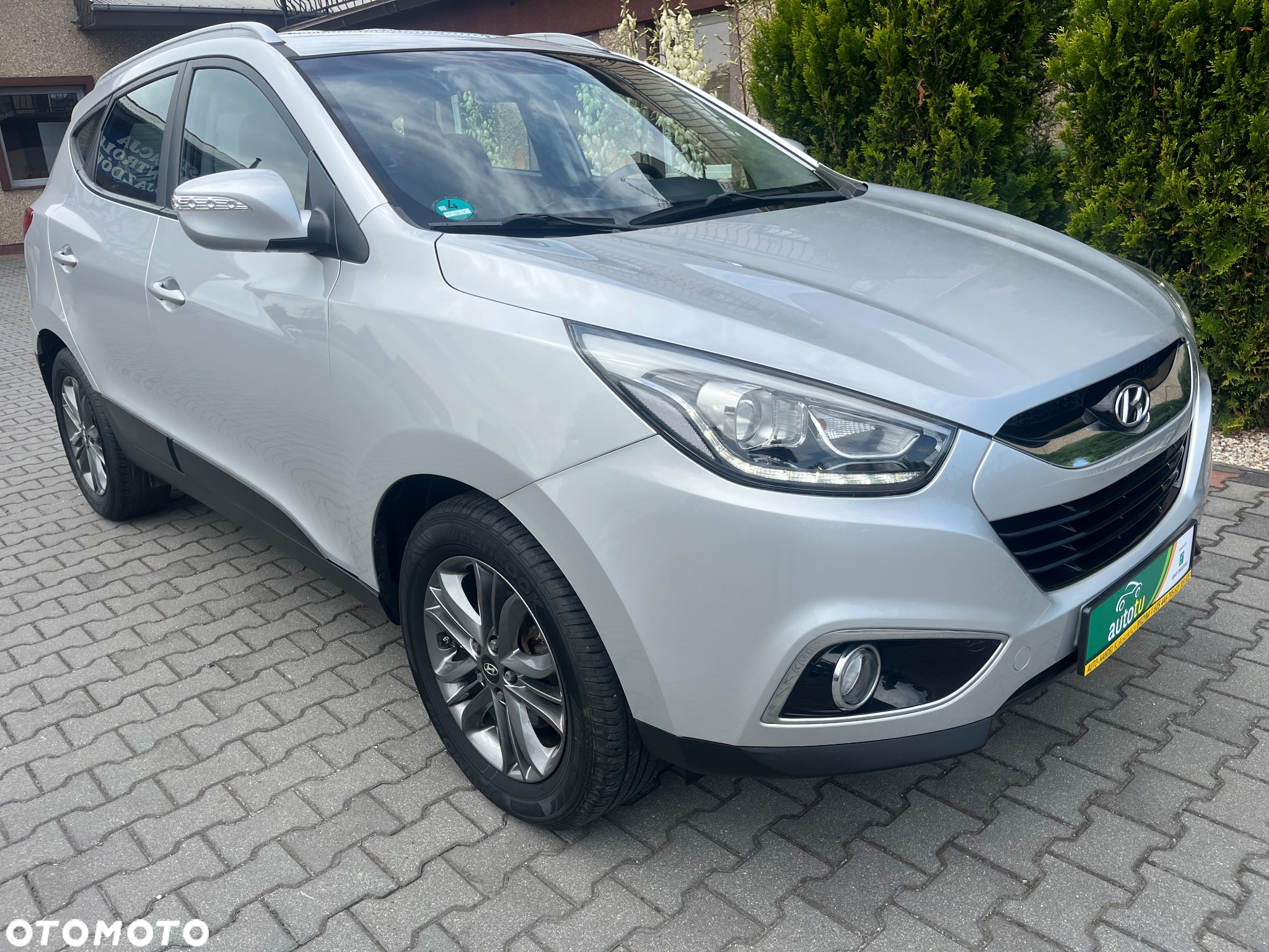 Hyundai ix35 2.0 CRDi 4WD Fifa World Cup Gold Edition - 13