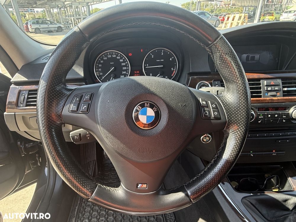 BMW Seria 3 318d - 22