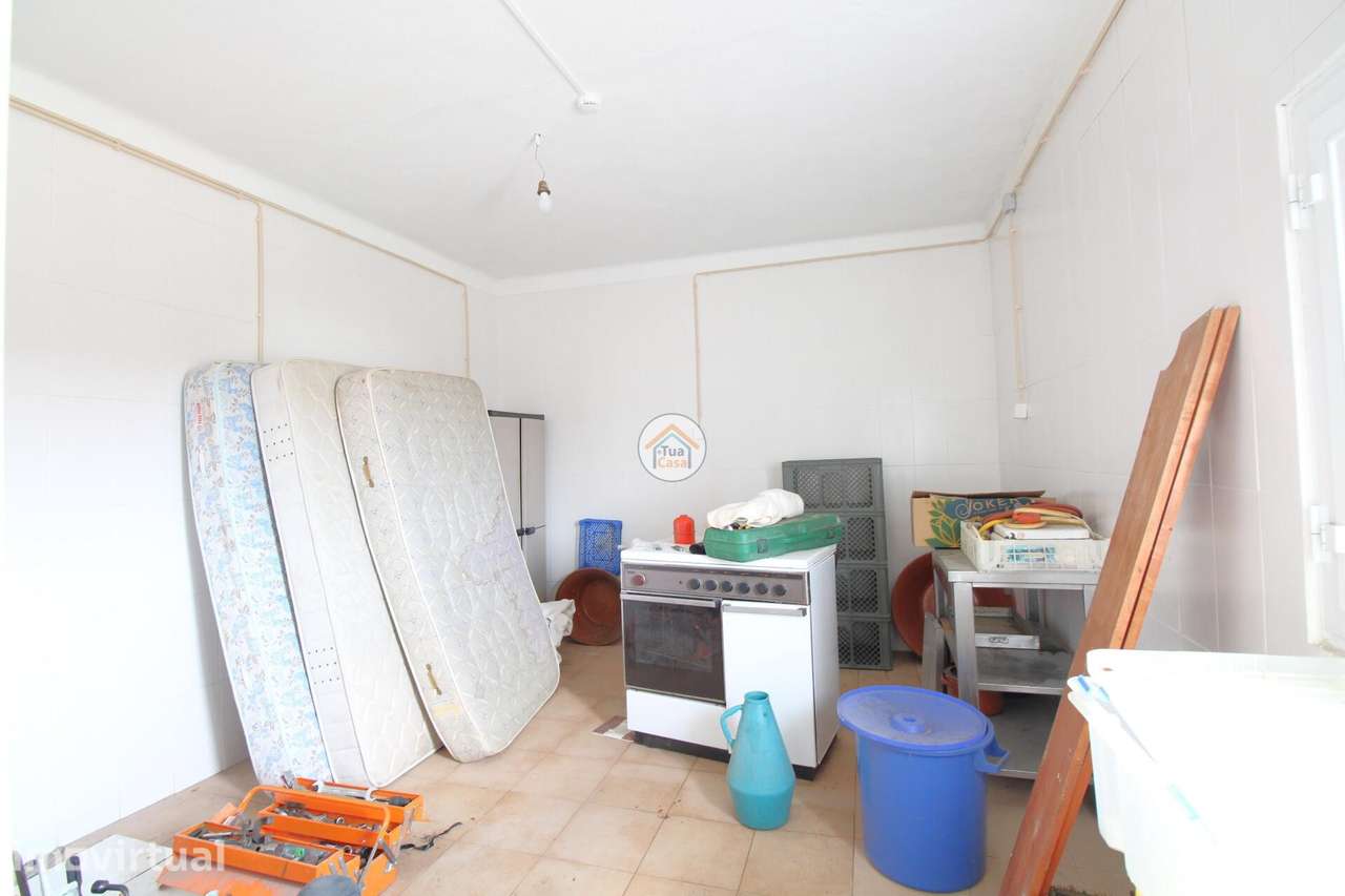 Oportunidade Única – Espaço Comercial ou Futura Habitação na Aldeia do - Grande imagem: 4/16