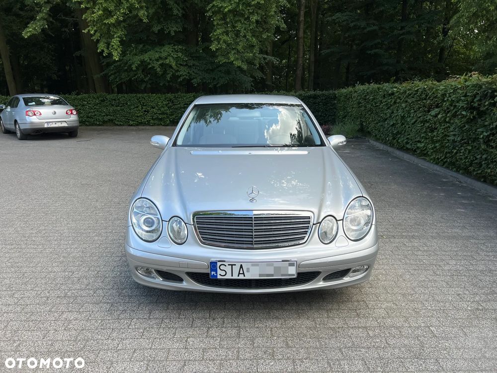 Mercedes-Benz Klasa E - 2