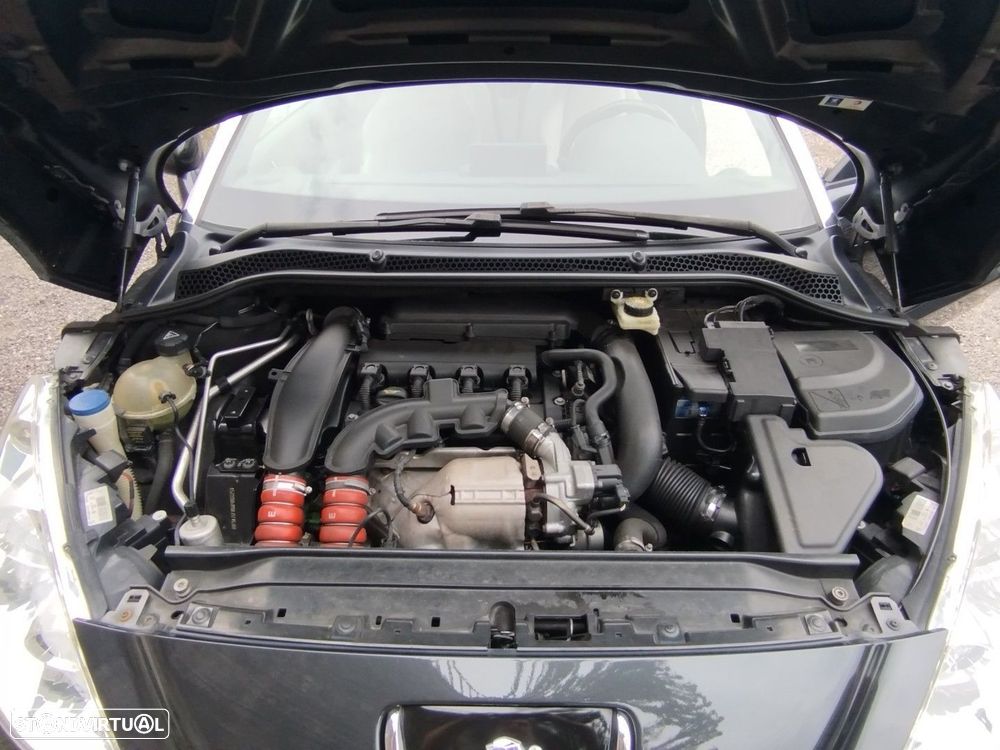 Peugeot RCZ 1.6 THP Onyx - 38