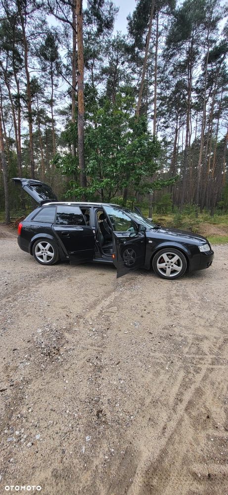 Audi A4 Avant - 25