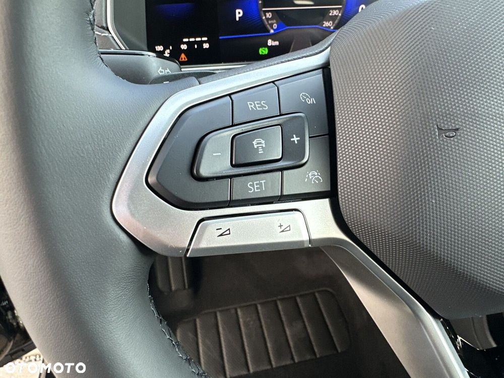 Volkswagen T-Cross - 22