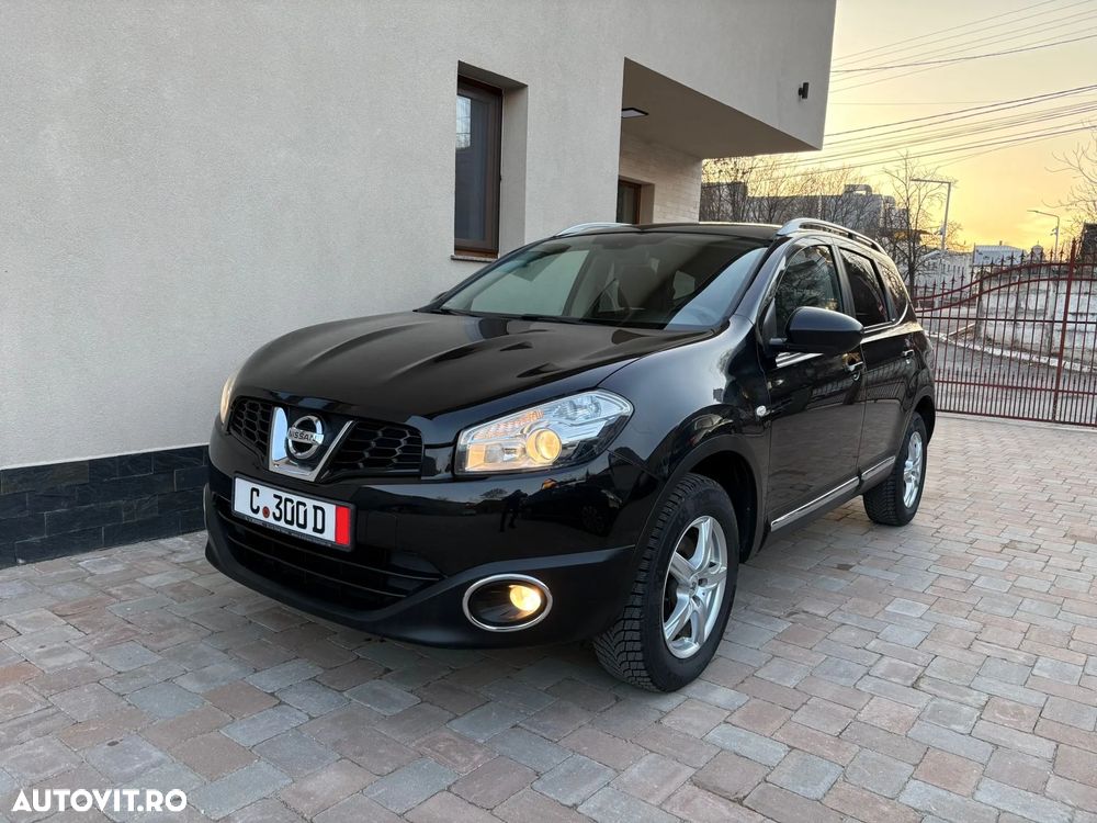 Nissan Qashqai+2 - 5