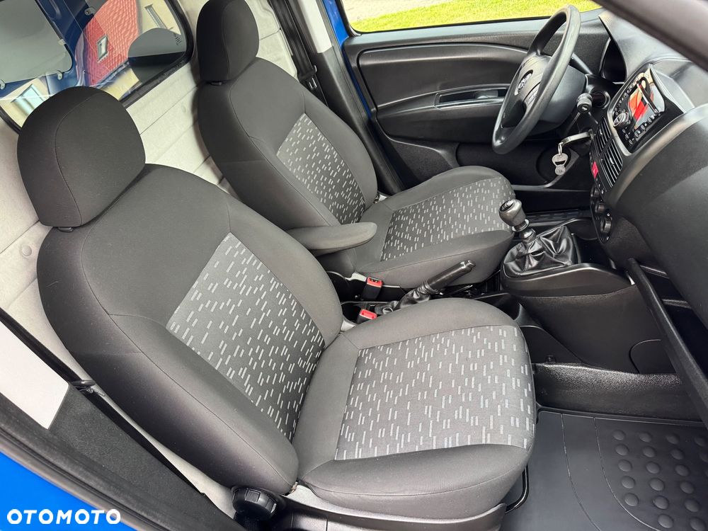 Opel Combo - 32