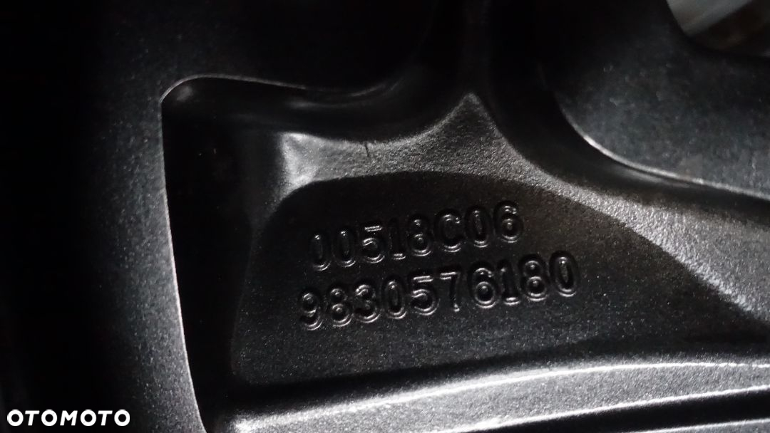 Felga Citroen DS3 DS4 C4 18" 7J ET35 4x108 9830576180 - 4