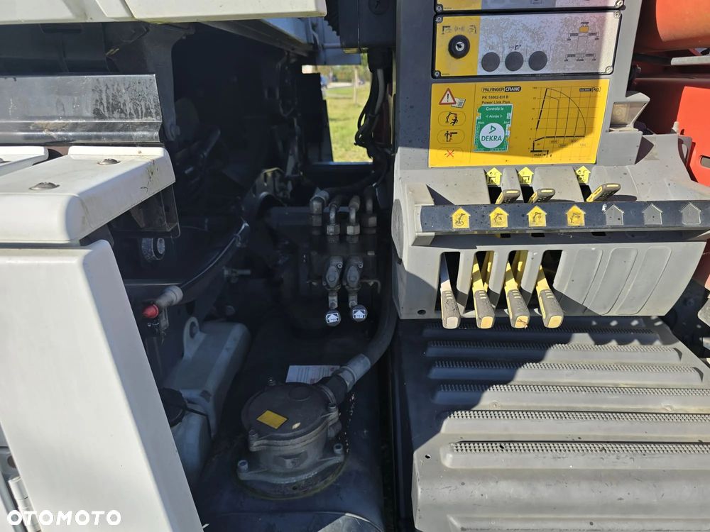 Renault Magnum 440 - 12