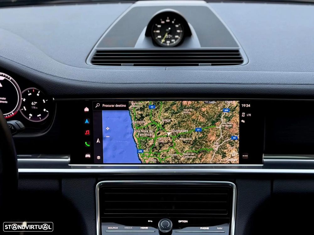 Porsche Panamera Sport Turismo 4 E-Hybrid Platinum Edition PDLS - 9